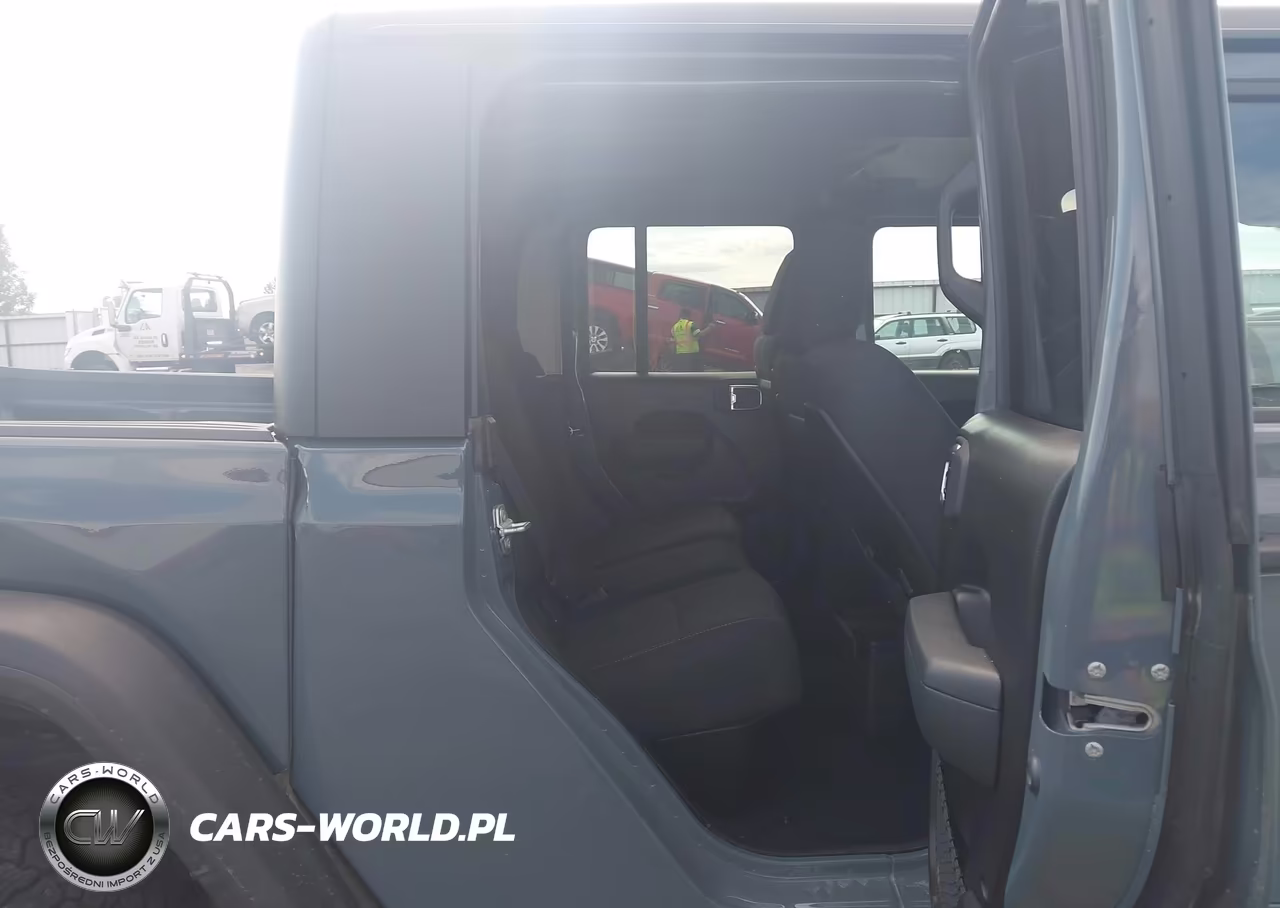 2026 Jeep Gladiator Mojave 4X4 VIN:1C6RJTEGXTL162322 - 8
