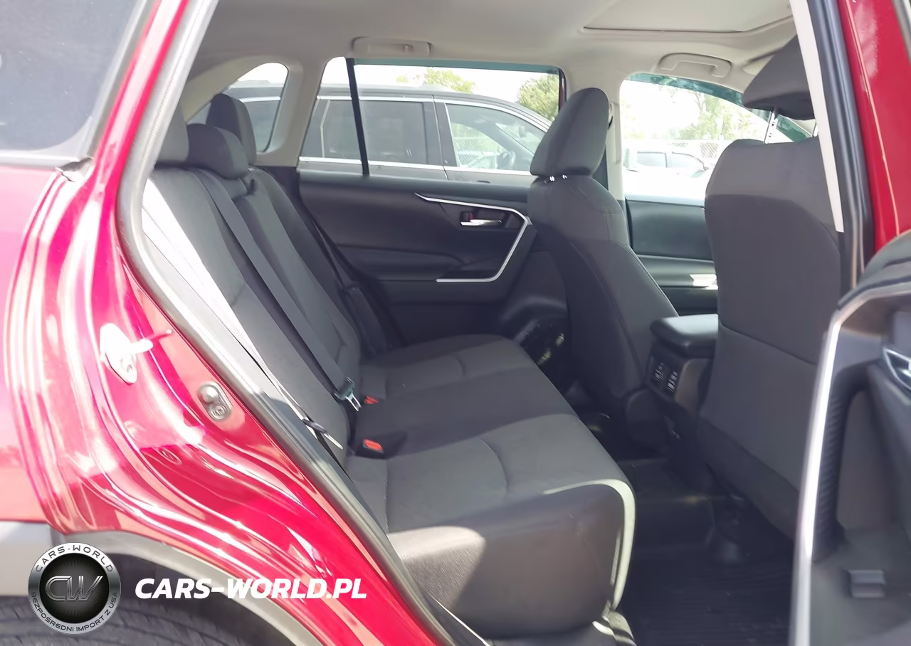 2021 Toyota Rav4 Xle VIN:2T3P1RFV2MW223922 - 8