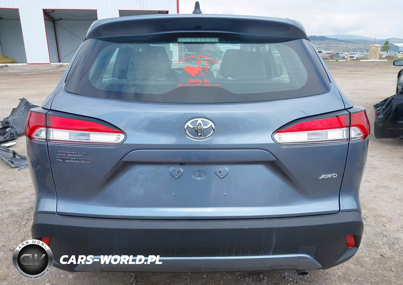 2023 Toyota Corolla Cross L VIN:7MUAAABG5PV056644 - 17