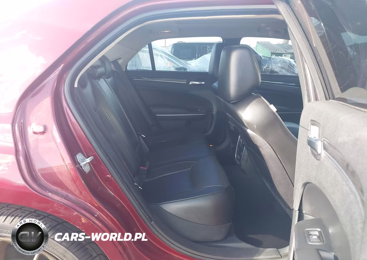 2020 Chrysler 300 Limited VIN:2C3CCAEG1LH115517 - 8