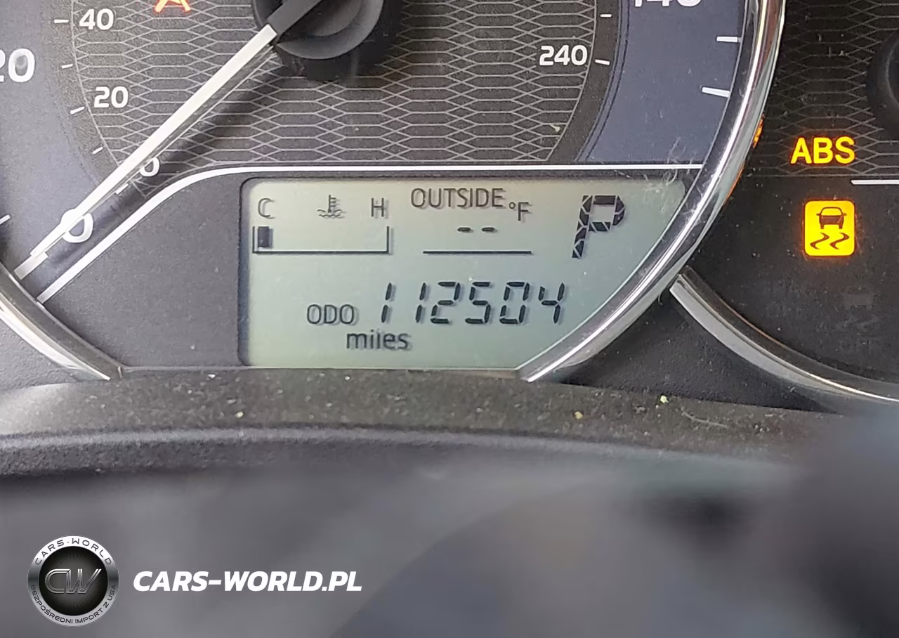 2015 Toyota Corolla Le Plus VIN:5YFBURHE6FP189530 - 15