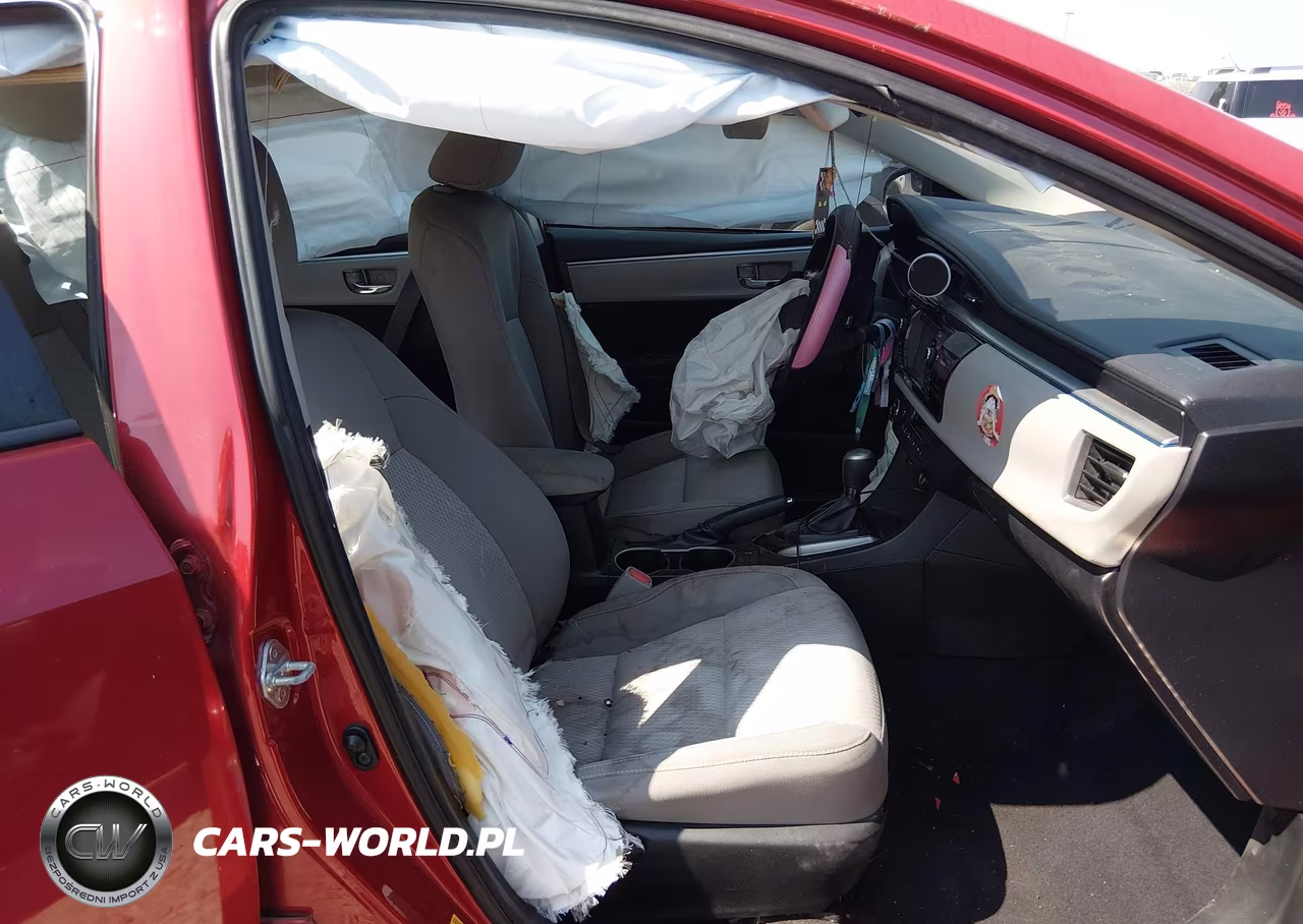 2015 Toyota Corolla Le Plus VIN:5YFBURHE6FP189530 - 5