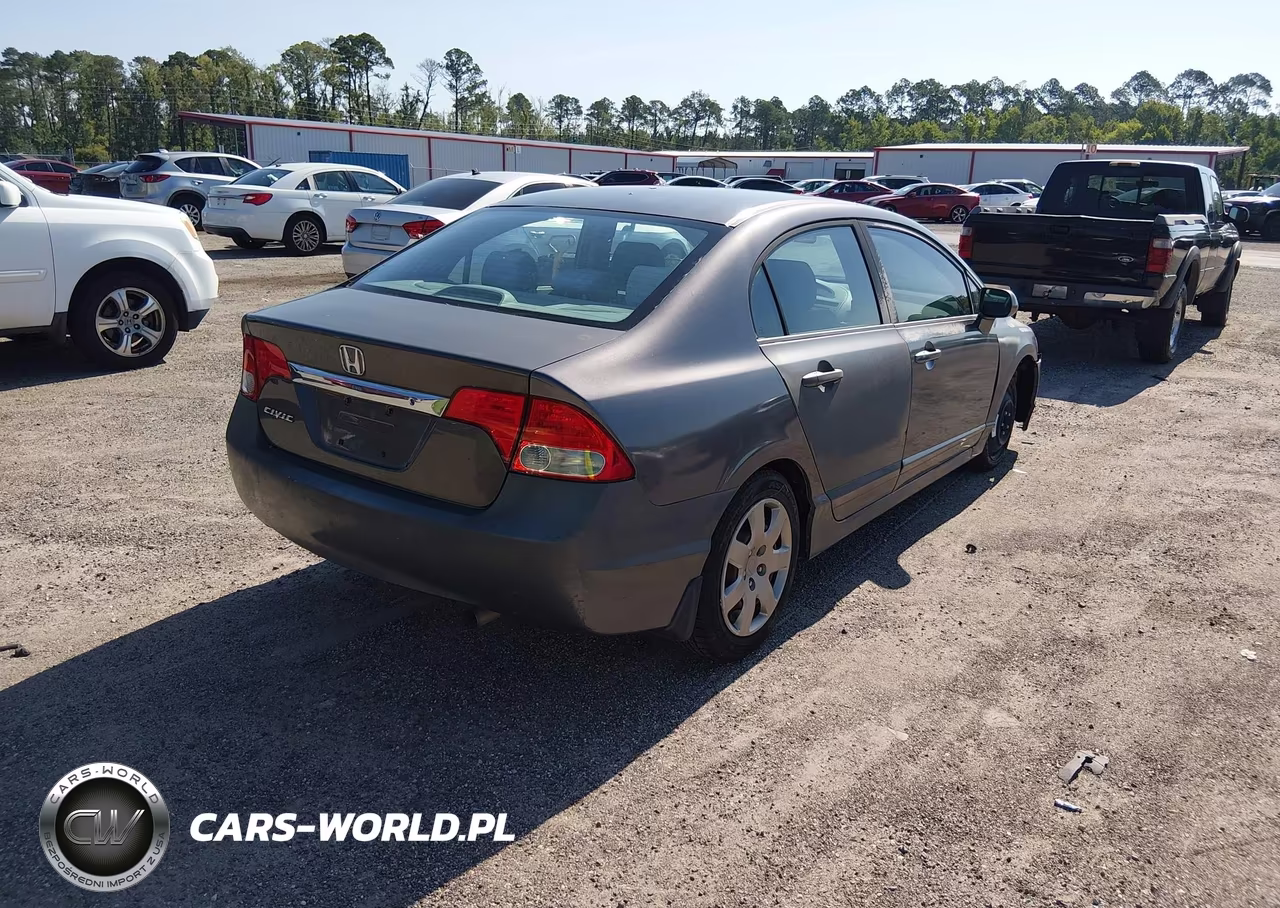2010 Honda Civic Lx VIN:2HGFA1F52AH320550 - 4