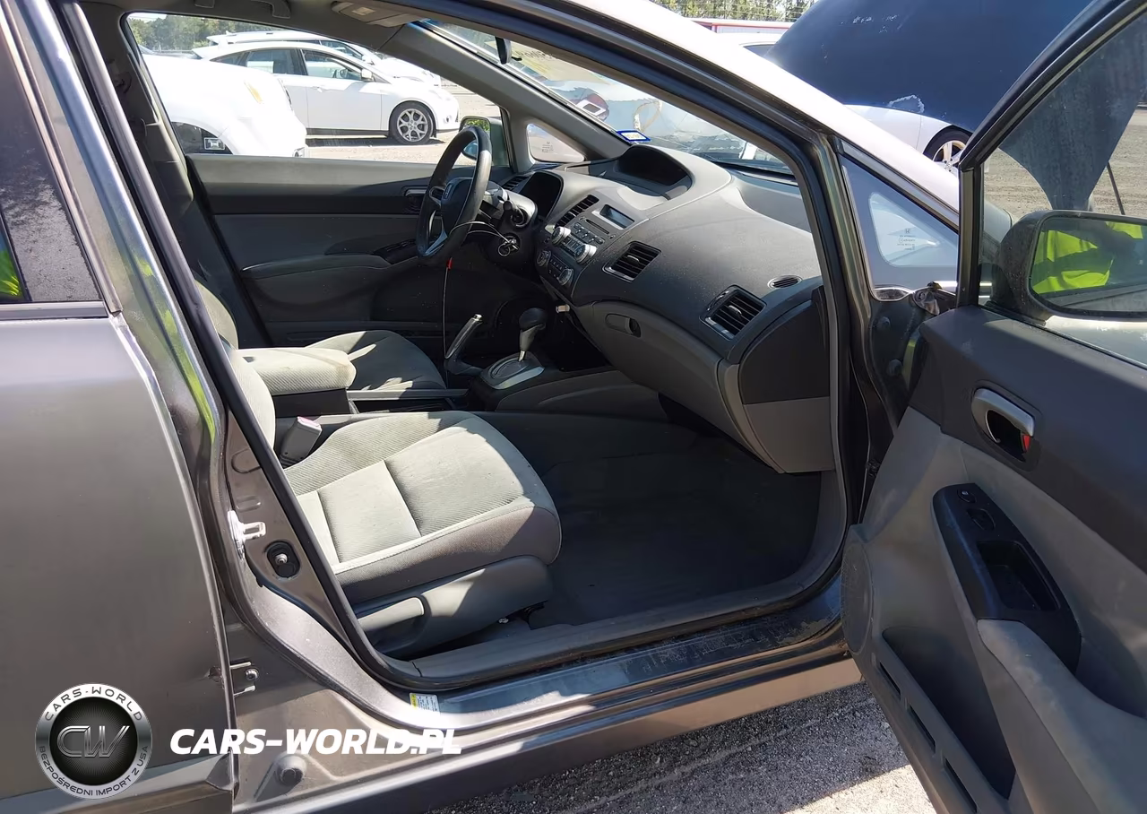 2010 Honda Civic Lx VIN:2HGFA1F52AH320550 - 5