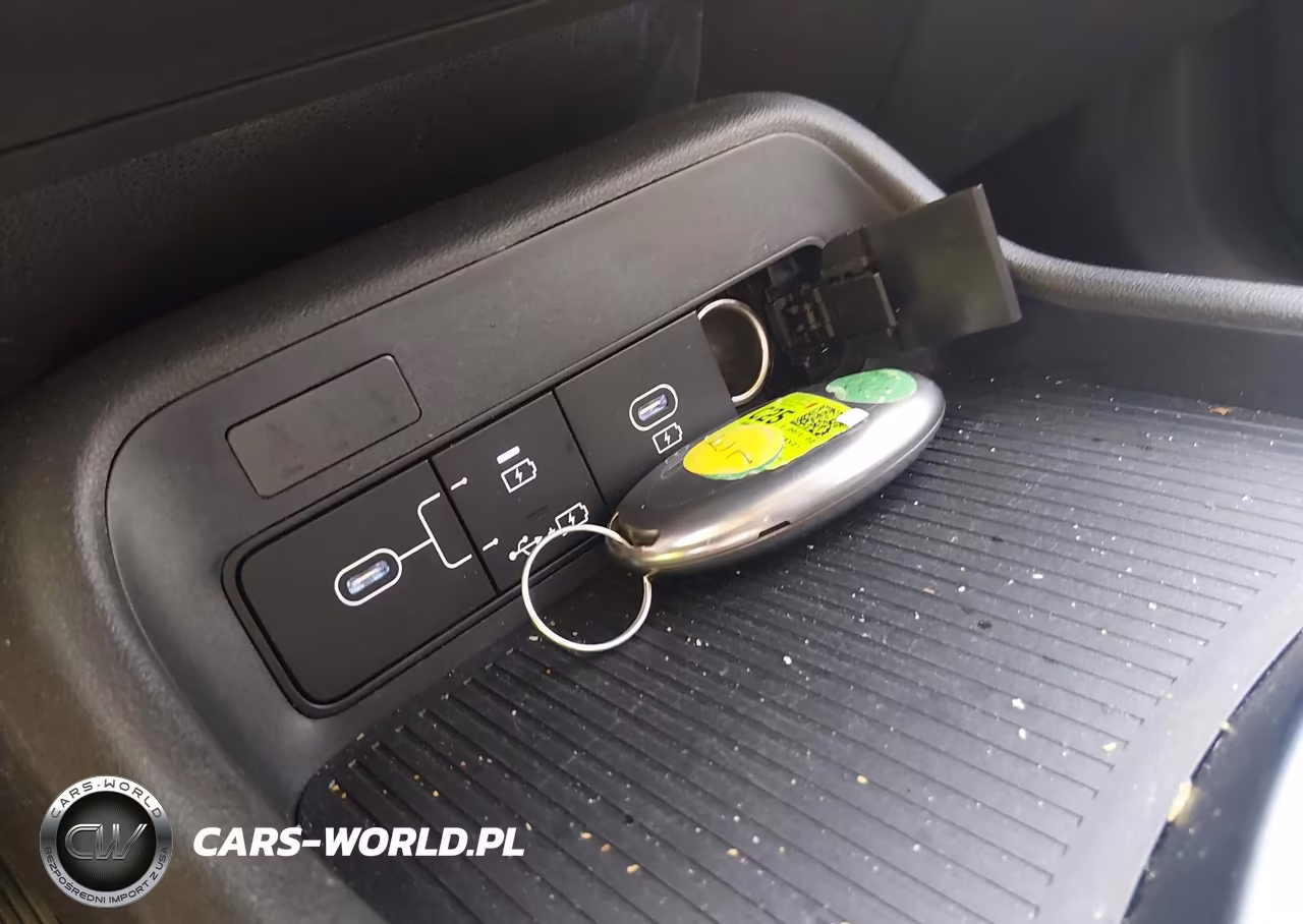 2025 Hyundai Kona Sel VIN:KM8HBCAB8SU231380 - 11