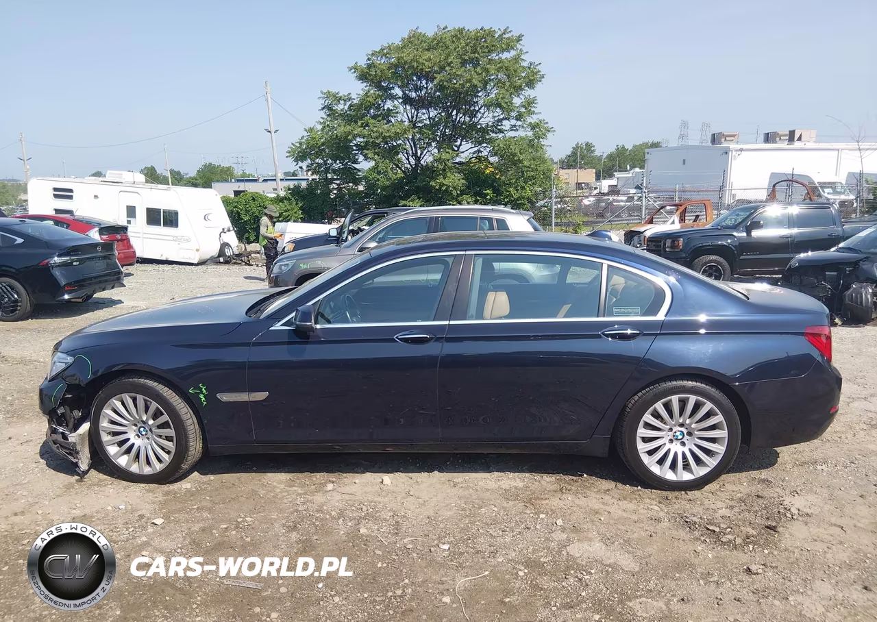 2013 BMW 750Li VIN:WBAYE8C5XDD131748 - 15
