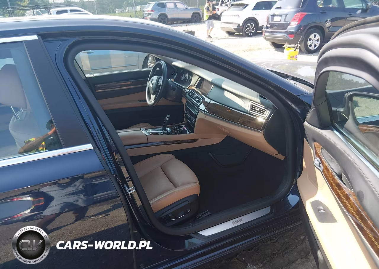 2013 BMW 750Li VIN:WBAYE8C5XDD131748 - 5