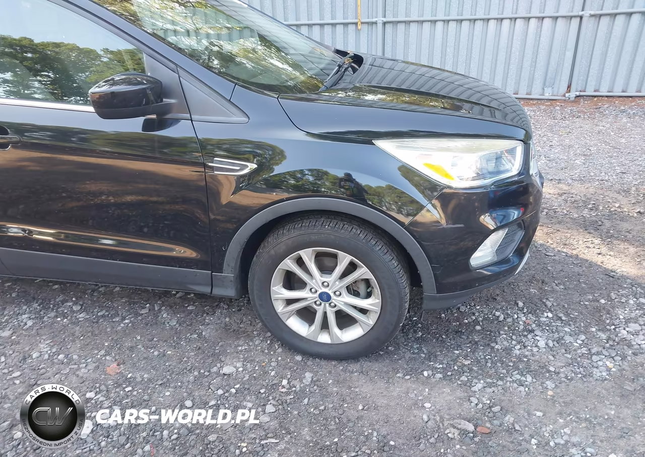 2018 Ford Escape Se VIN:1FMCU0GD7JUB16165 - 6