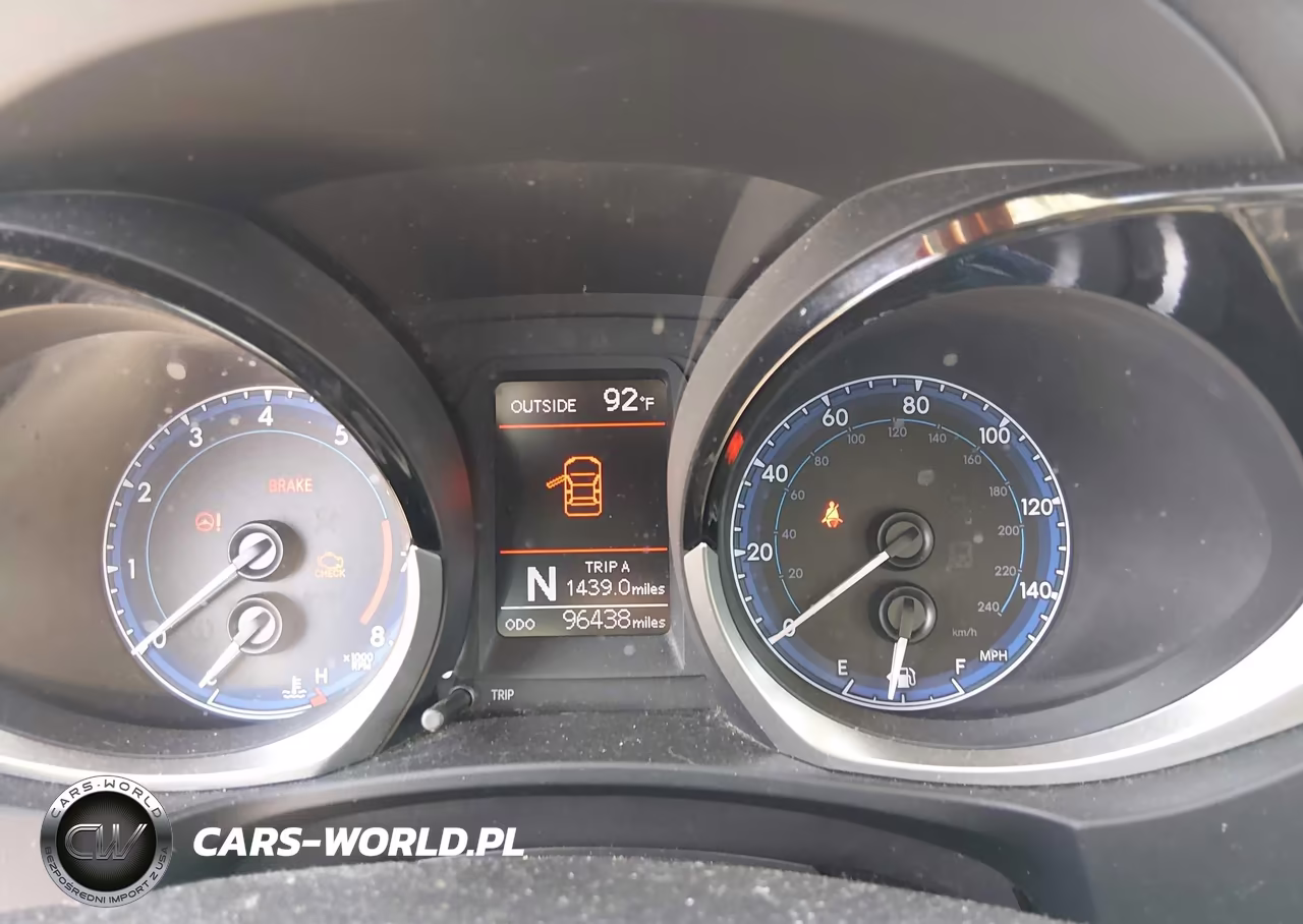 2014 Toyota Corolla S Plus VIN:5YFBURHE2EP111910 - 7