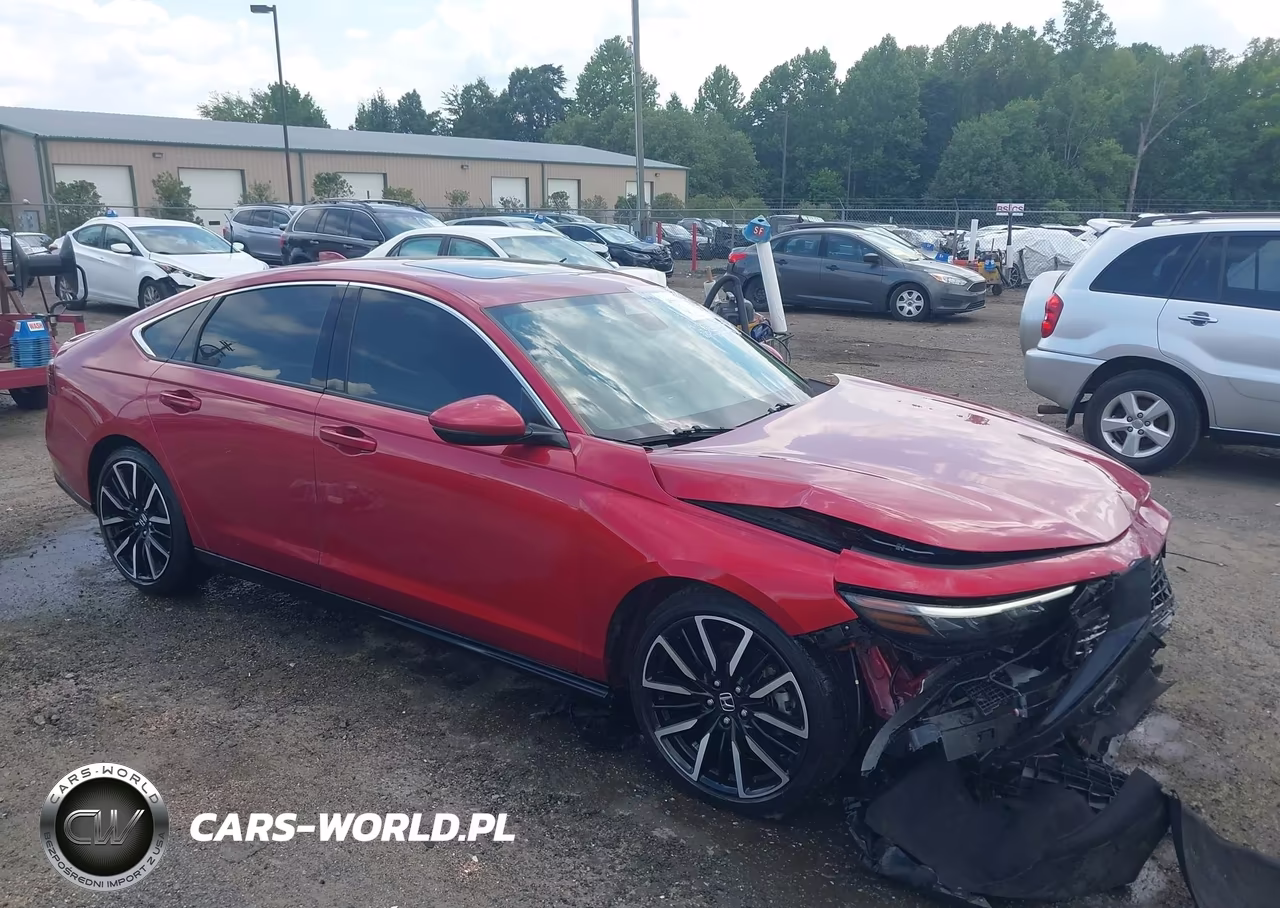 2024 Honda Accord Hybrid Touring – zdjęcie 1 z 17