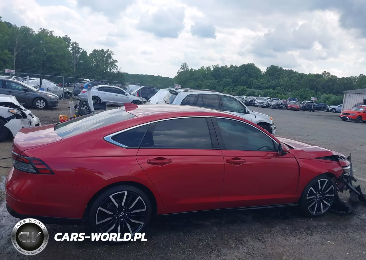 2024 Honda Accord Hybrid Touring VIN:1HGCY2F81RA023763 - 14