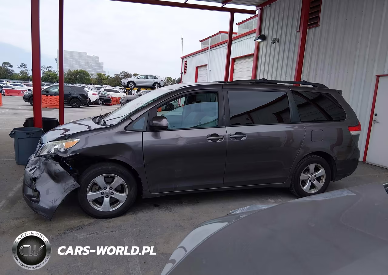 2012 Toyota Sienna Le V6 8 Passenger VIN:5TDKK3DC5CS217716 - 14