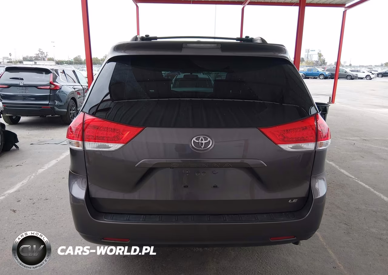 2012 Toyota Sienna Le V6 8 Passenger VIN:5TDKK3DC5CS217716 - 16