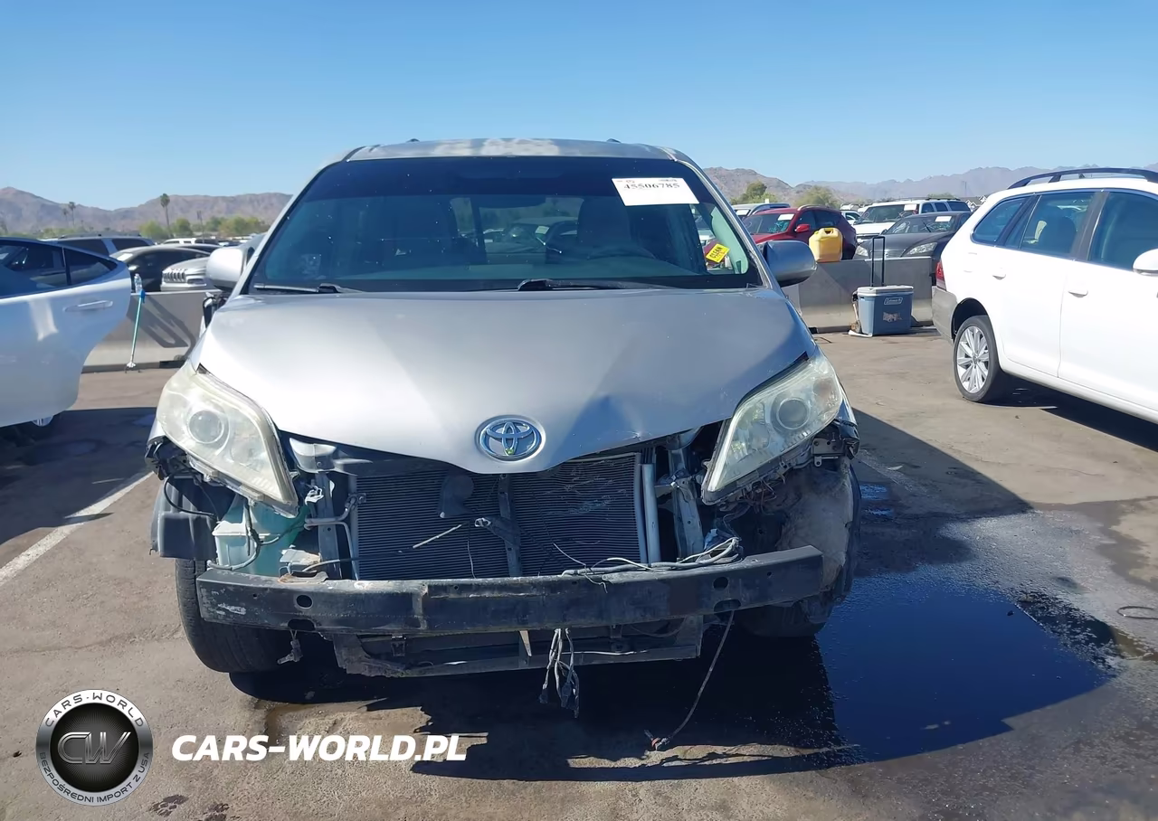 2012 Toyota Sienna Le V6 8 Passenger VIN:5TDKK3DC8CS246353 - 6