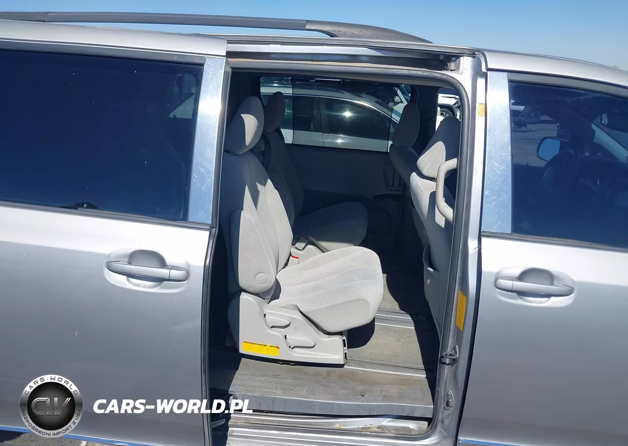 2012 Toyota Sienna Le V6 8 Passenger VIN:5TDKK3DC8CS246353 - 8
