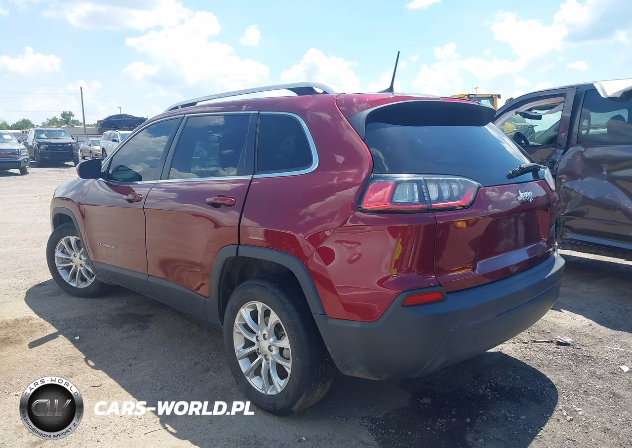 2019 Jeep Cherokee Latitude Fwd VIN:1C4PJLCBXKD160733 - 3