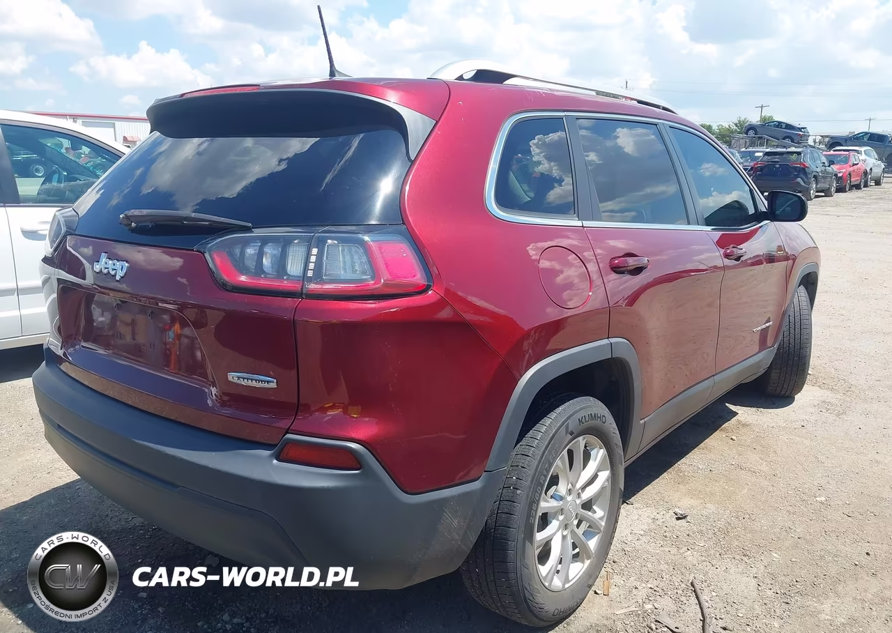 2019 Jeep Cherokee Latitude Fwd VIN:1C4PJLCBXKD160733 - 4