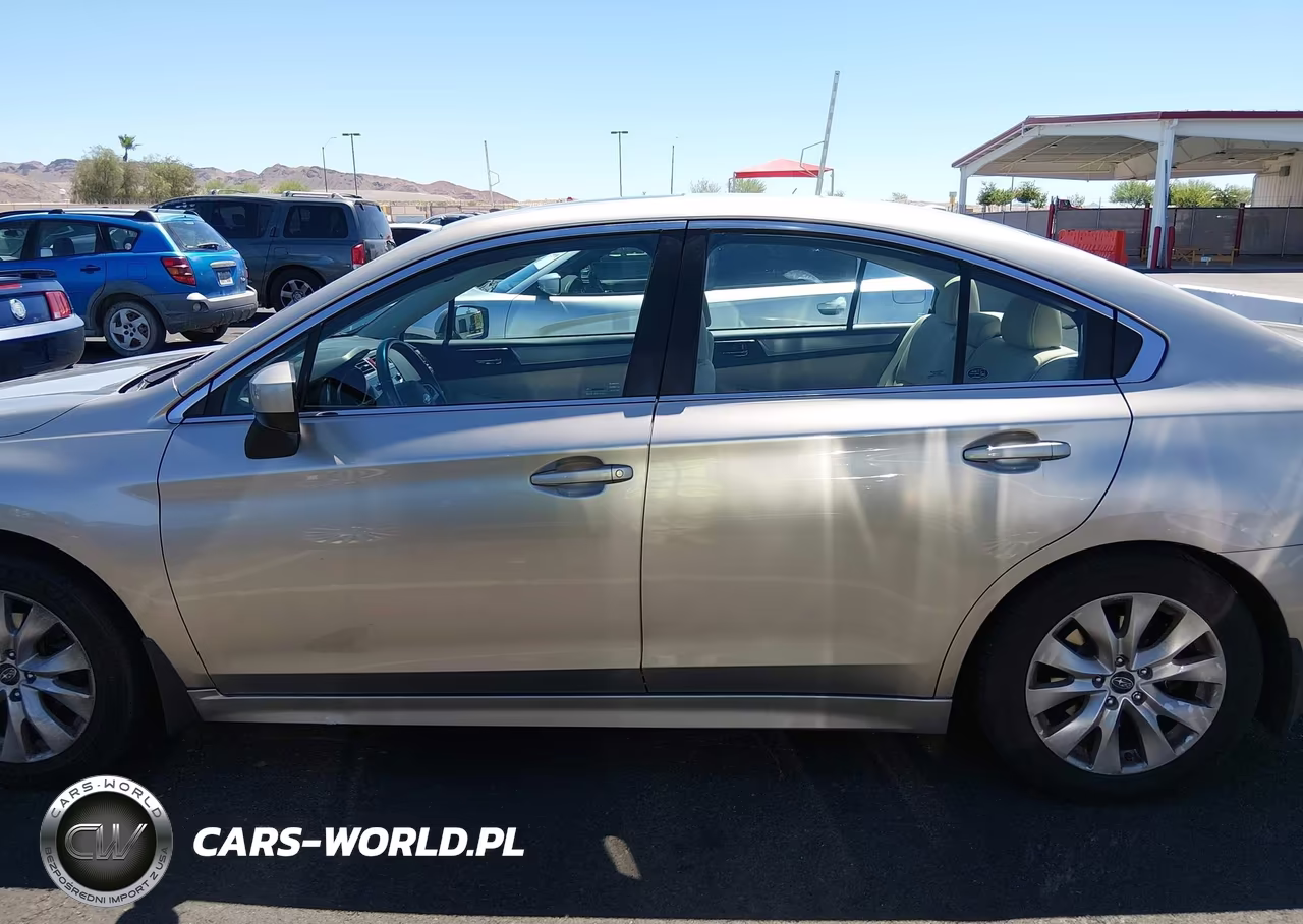 2015 Subaru Legacy 2.5I Premium VIN:4S3BNAD6XF3008161 - 14