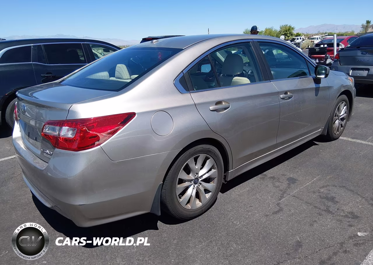 2015 Subaru Legacy 2.5I Premium VIN:4S3BNAD6XF3008161 - 4
