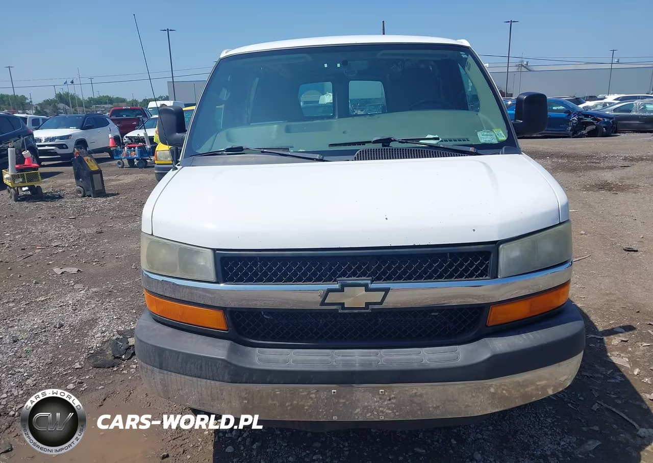 2013 Chevrolet Express 3500 Work Van VIN:1GCZGUCG4D1183549 - 12