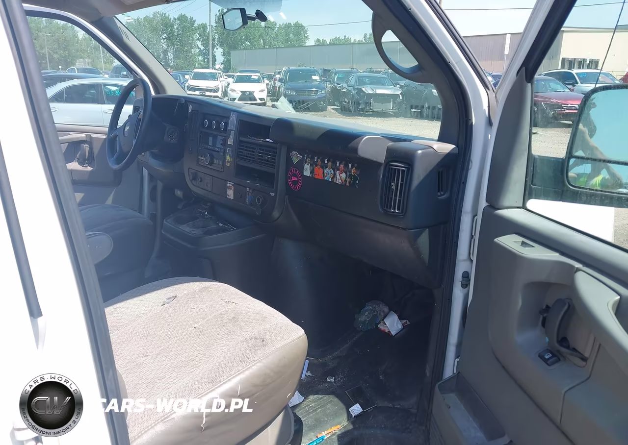 2013 Chevrolet Express 3500 Work Van VIN:1GCZGUCG4D1183549 - 5