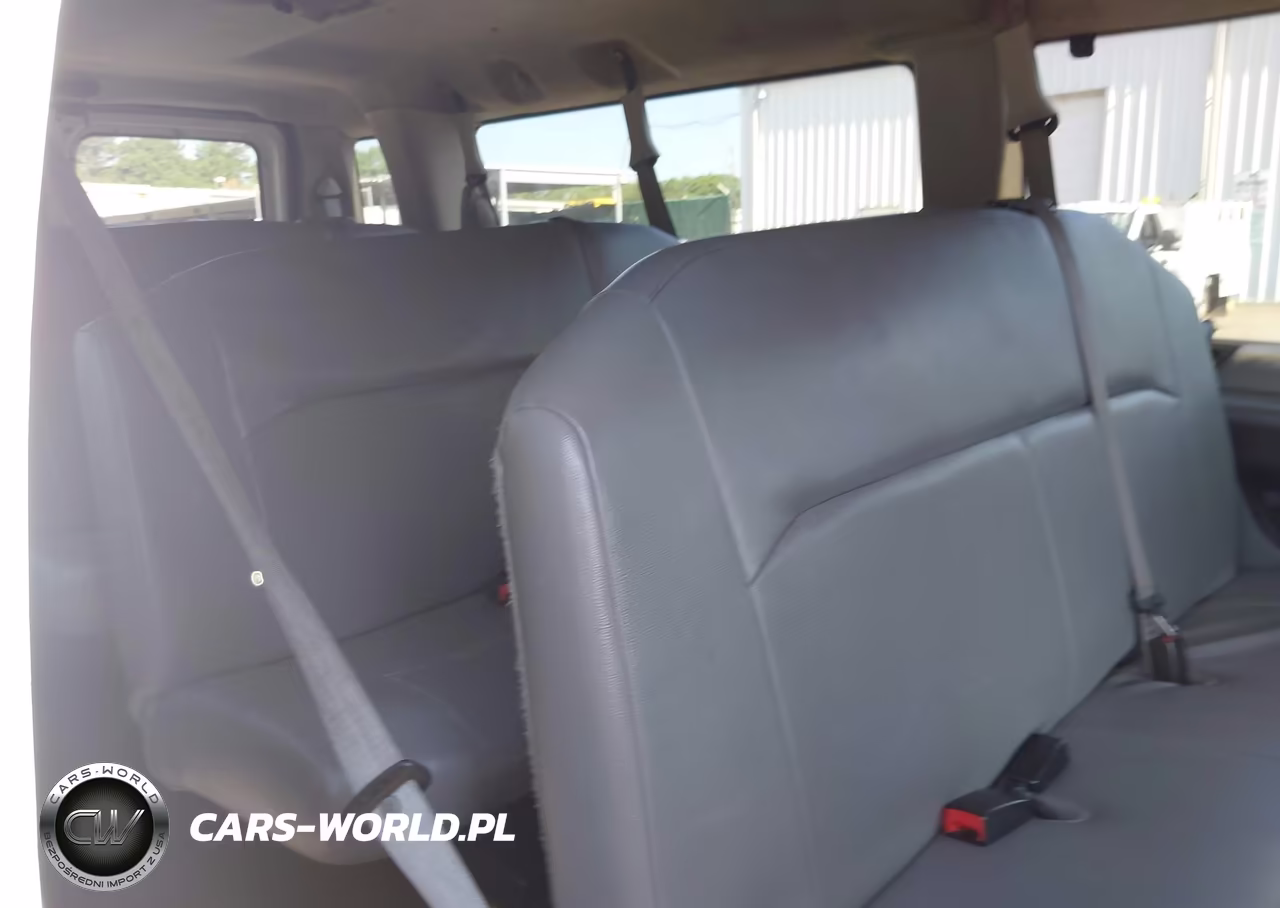 2012 Ford E-350 Super Duty Xl-Xlt VIN:1FBSS3BL2CDA93486 - 8