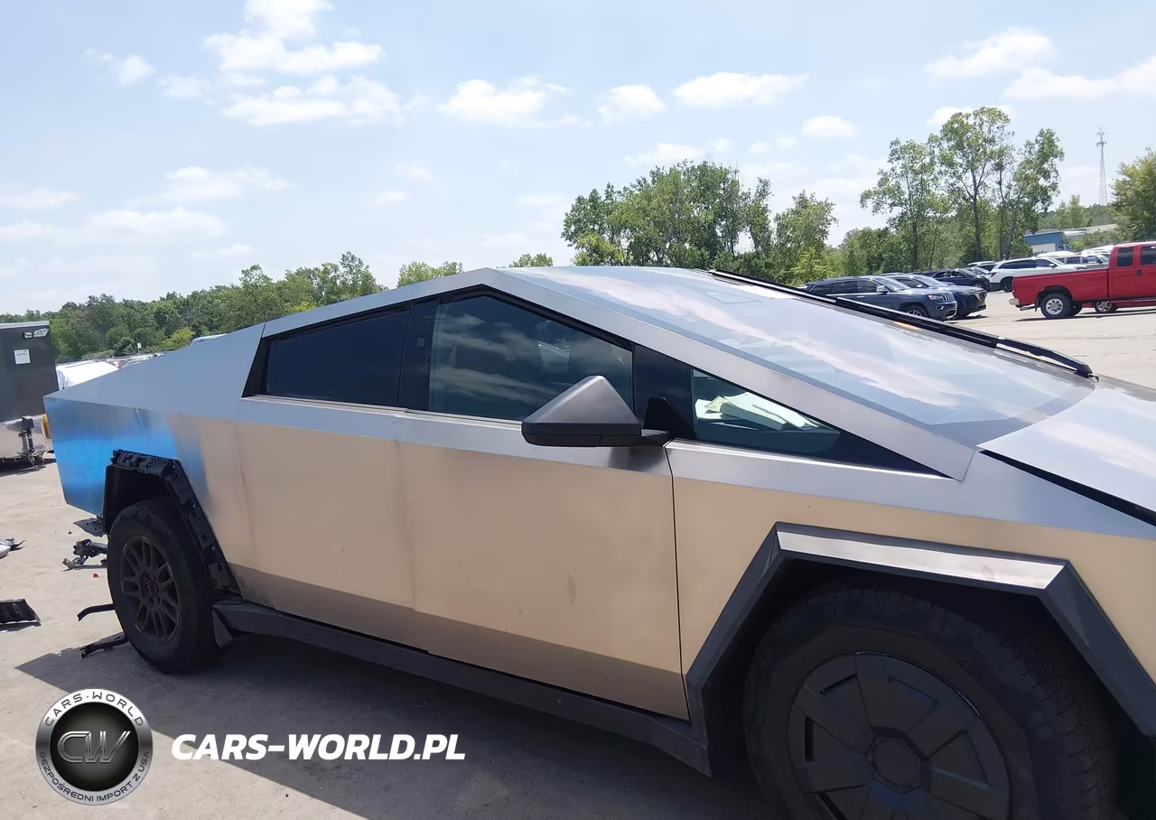 2025 Tesla Cybertruck All-Wheel Drive VIN:7G2CEHED0SA080939 - 14