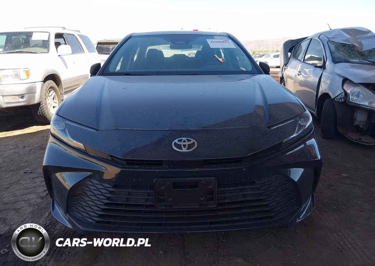 2025 Toyota Camry Le VIN:4T1DAACK7SU010887 - 12