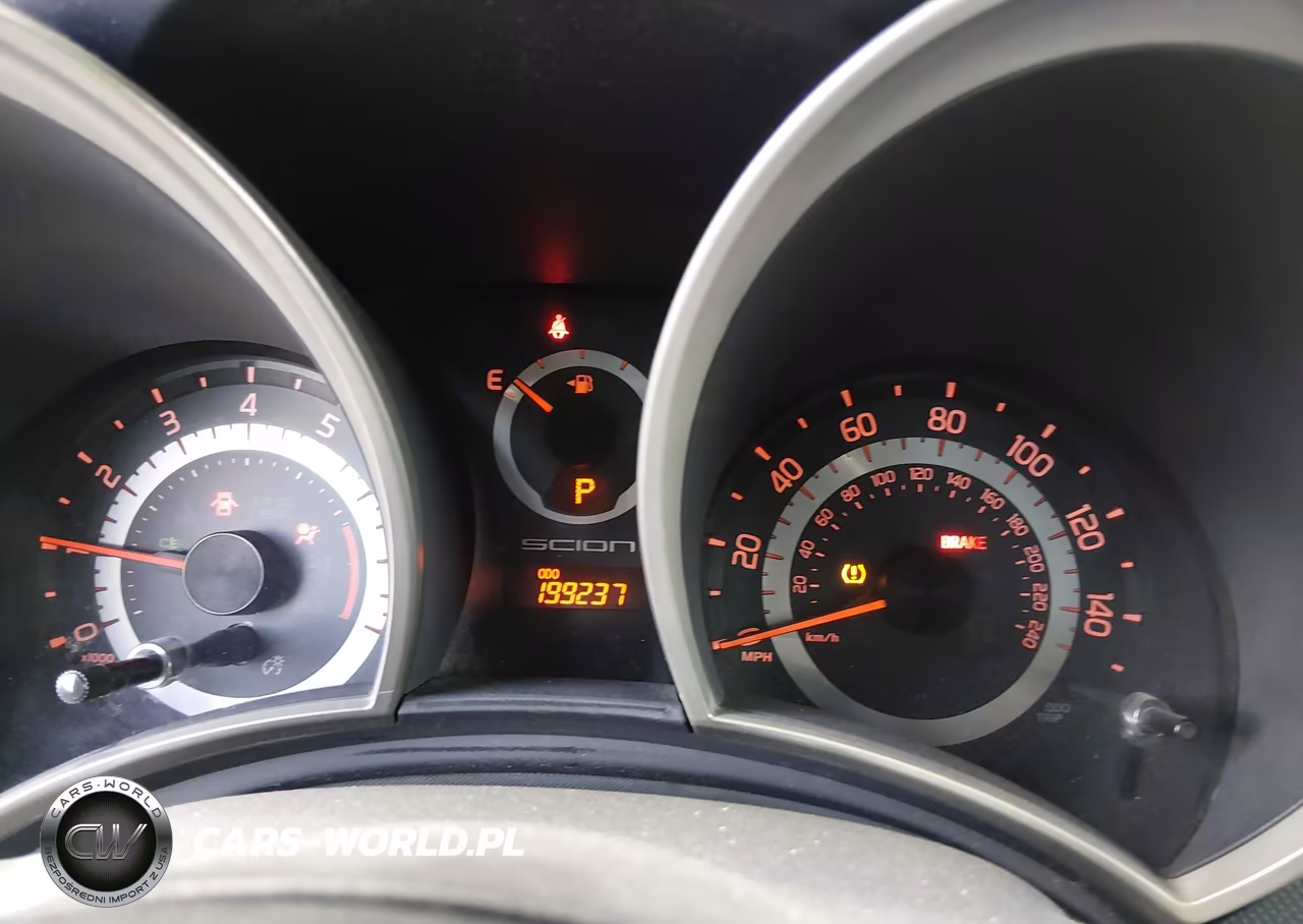 2011 Scion Tc VIN:JTKJF5C71B3003556 - 7