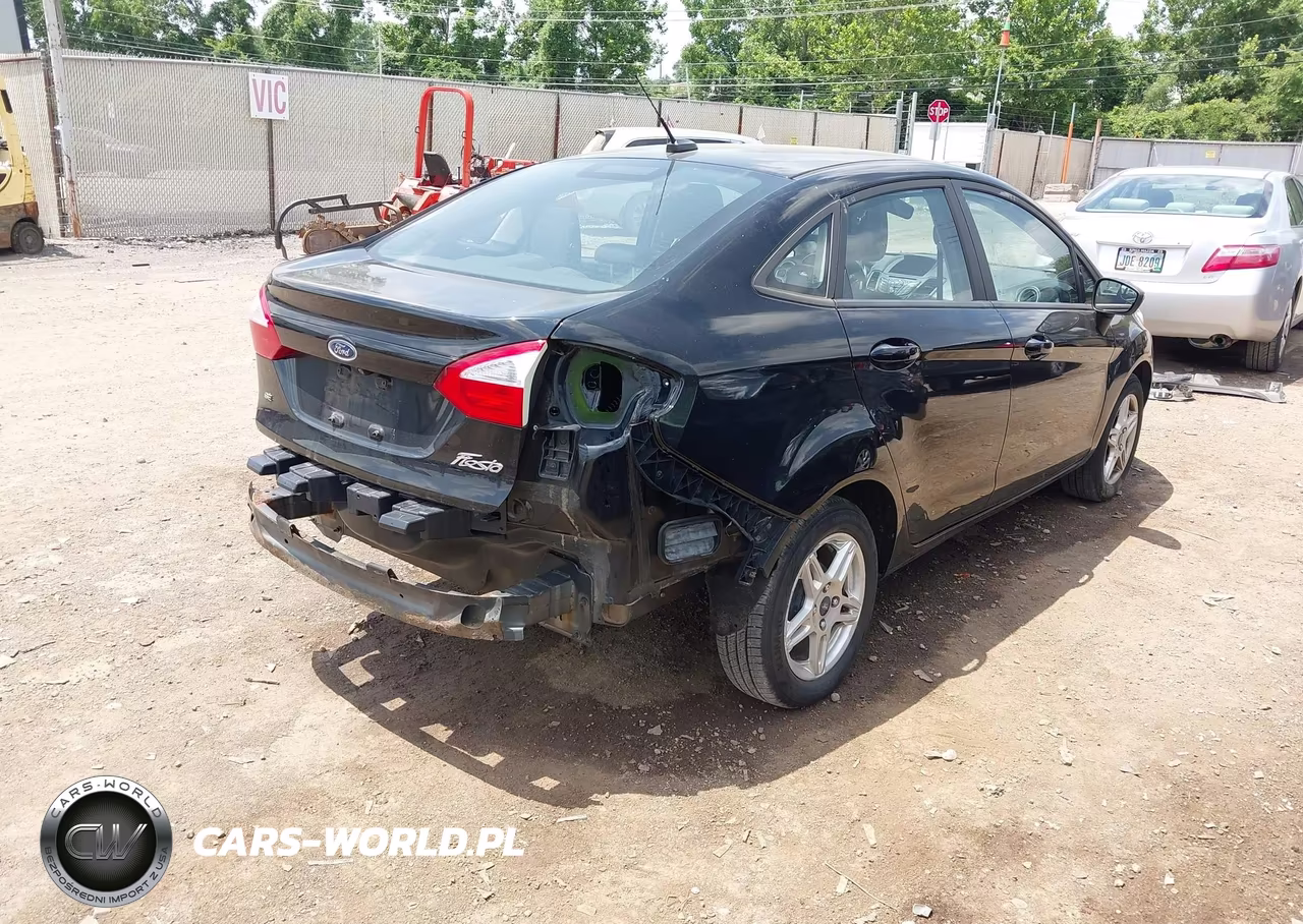 2019 Ford Fiesta Se VIN:3FADP4BJ7KM162420 - 4