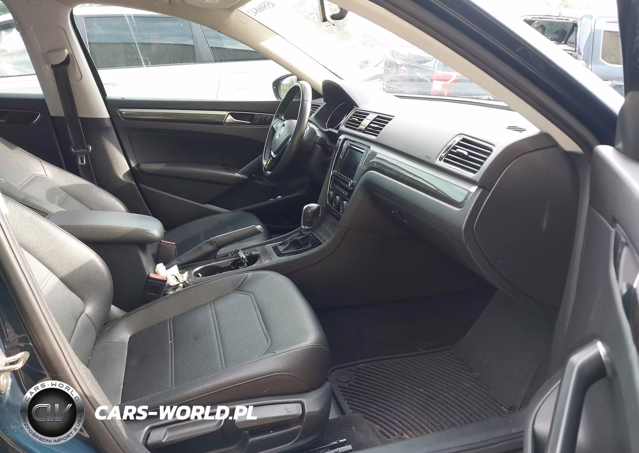 2018 Volkswagen Passat 2.0T Se VIN:1VWBA7A38JC020307 - 5