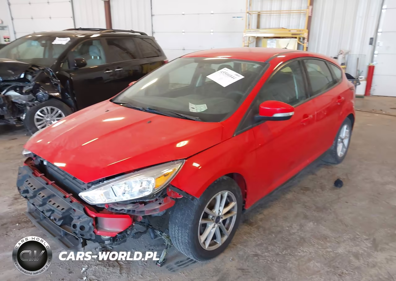 2017 Ford Focus Se VIN:1FADP3K25HL217606 - 2