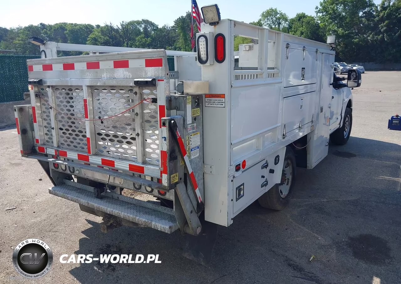 2020 Ford F-350 Chassis Xl VIN:1FDBF3E61LED61195 - 4