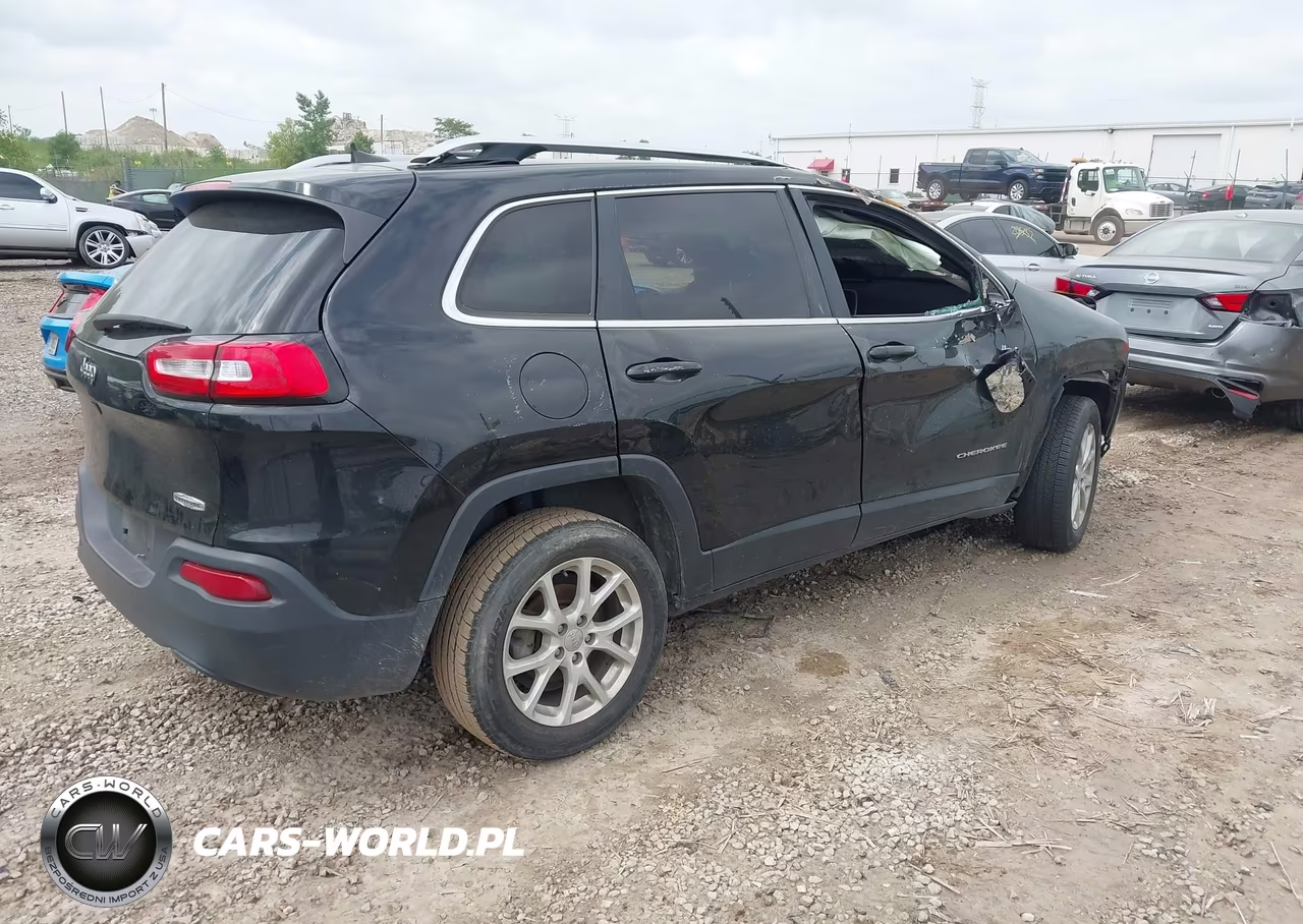 2017 Jeep Cherokee Latitude VIN:1C4PJLCB9HW541048 - 4