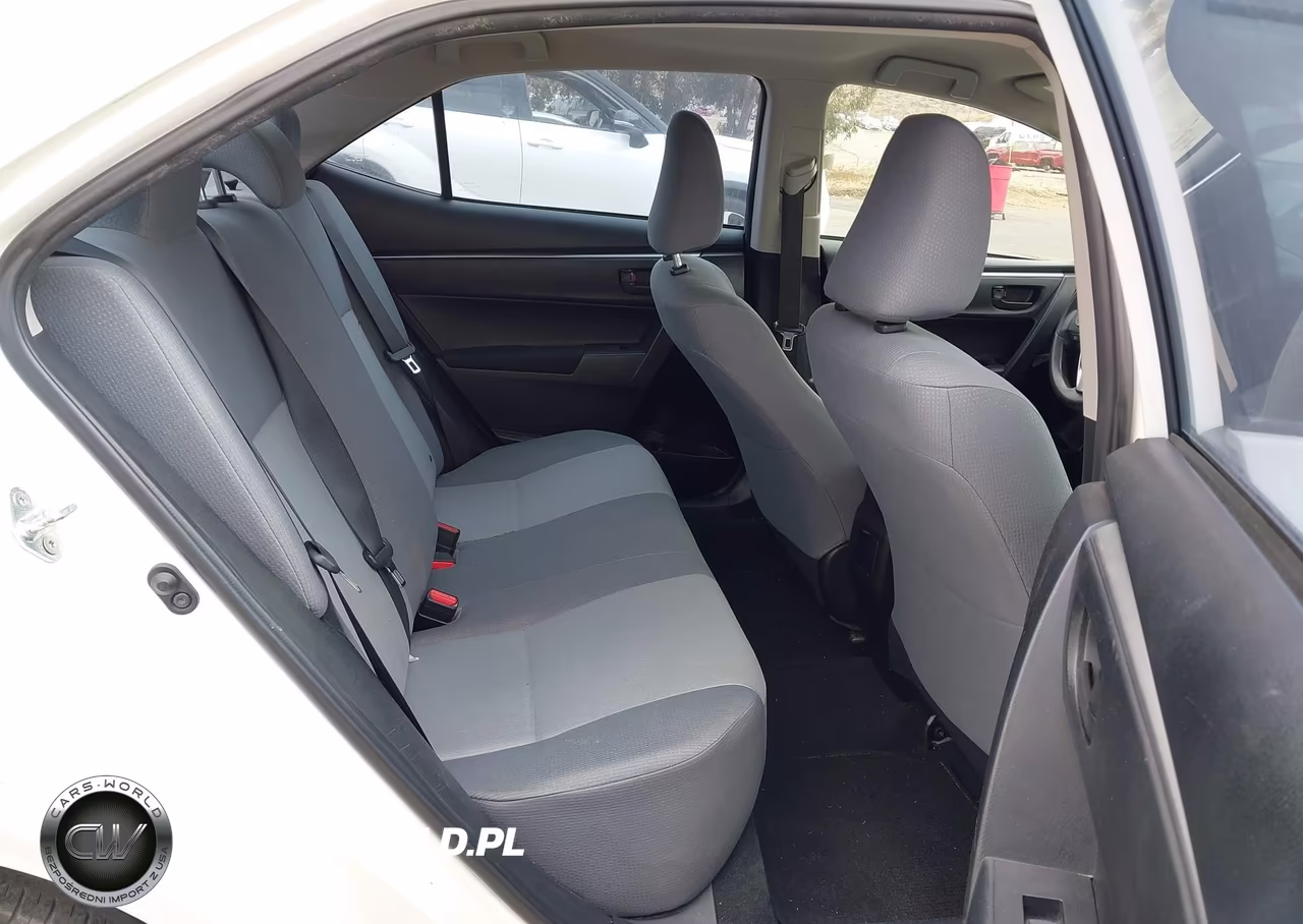 2015 Toyota Corolla L VIN:5YFBURHE7FP194106 - 8