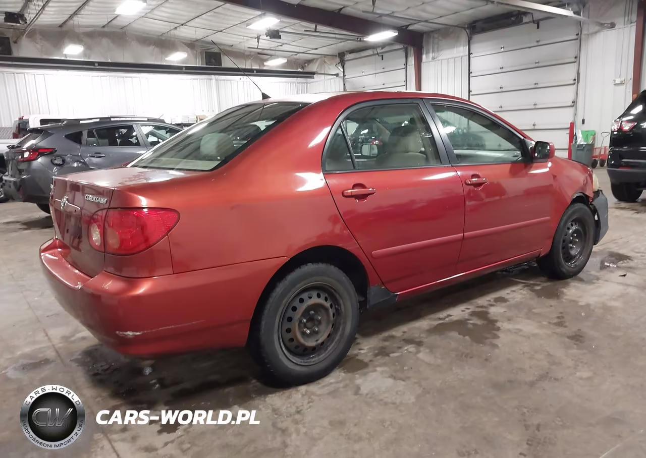 2007 Toyota Corolla Le VIN:1NXBR32E07Z881645 - 4