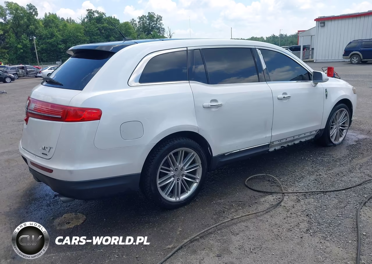 2014 Lincoln Mkt Ecoboost VIN:2LMHJ5AT9EBL51078 - 4