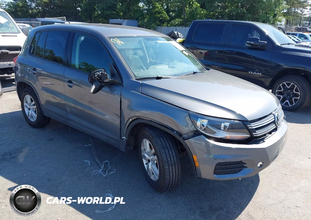 2014 Volkswagen Tiguan S