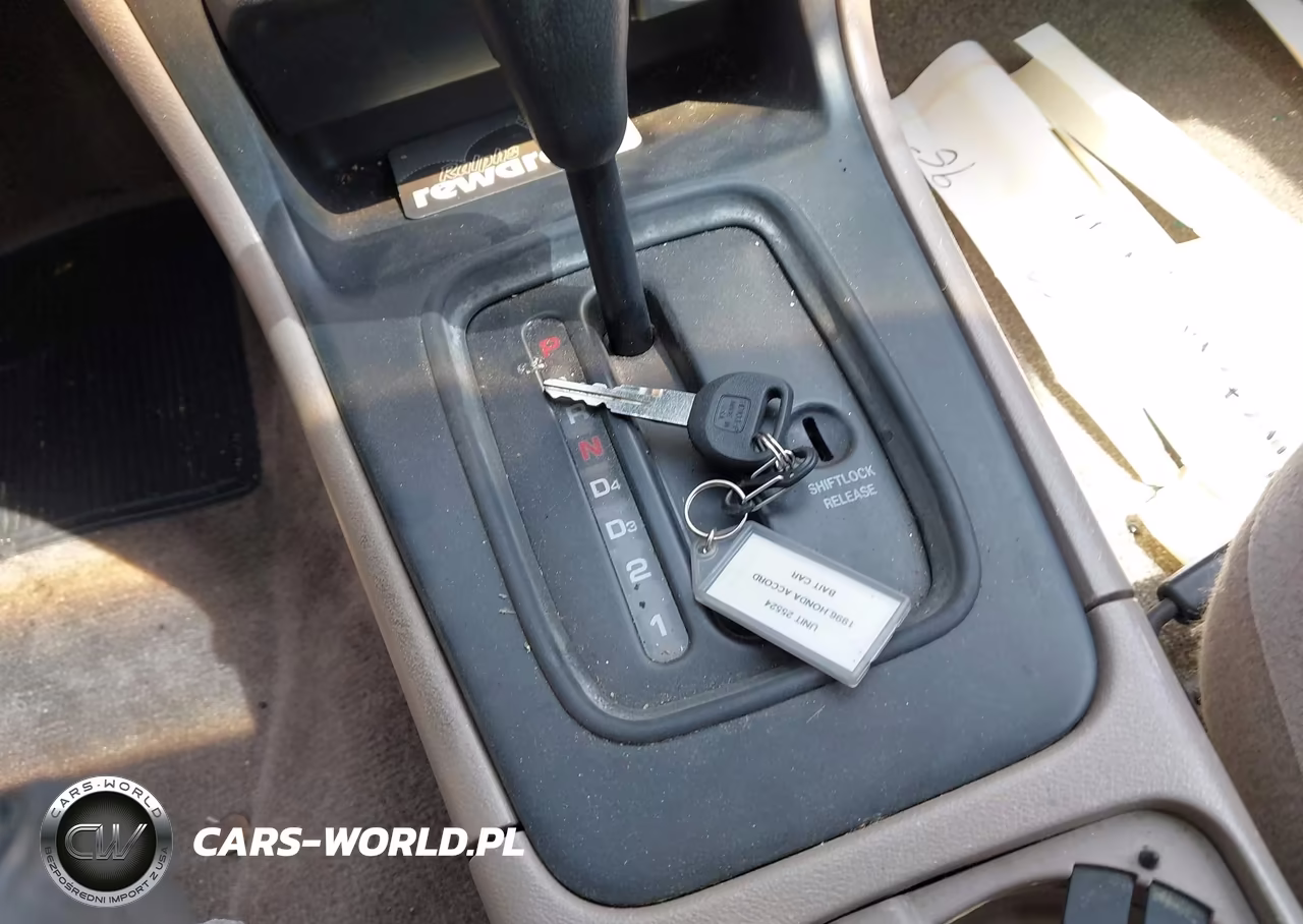 1996 Honda Accord Dx VIN:1HGCD5621TA023519 - 11