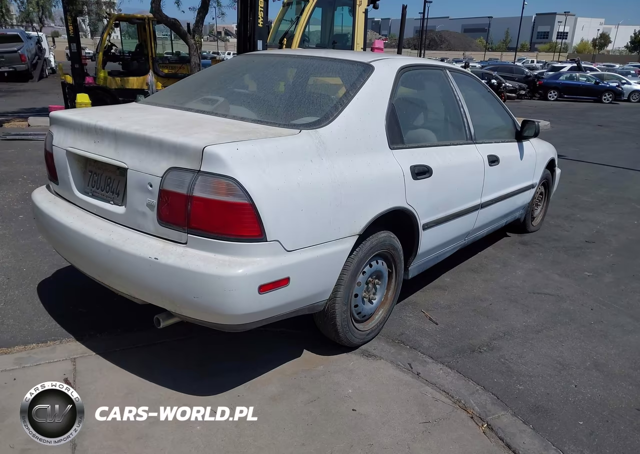 1996 Honda Accord Dx VIN:1HGCD5621TA023519 - 4