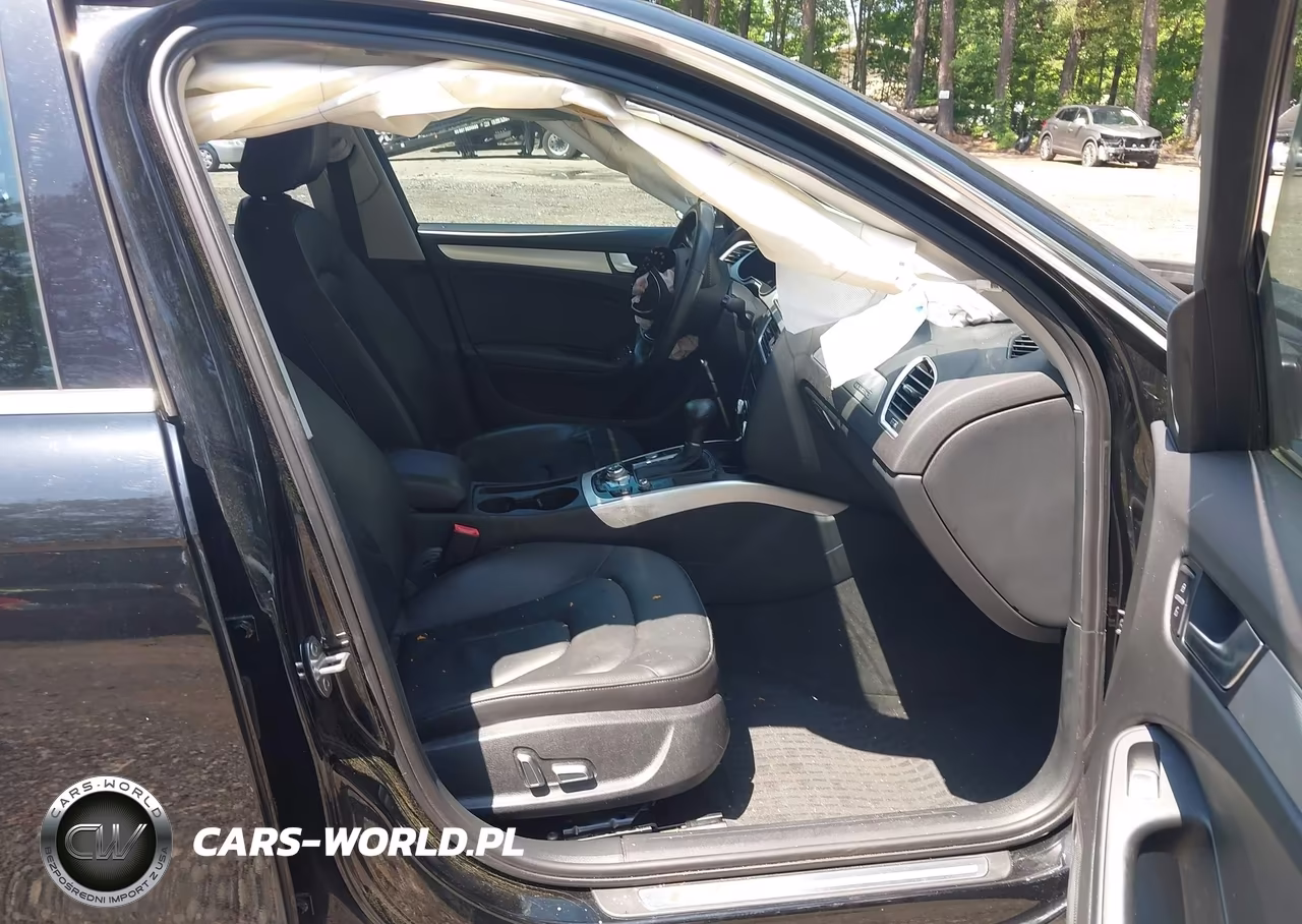 2016 Audi A4 Premium Plus VIN:WAUFFAFL7GN003343 - 5