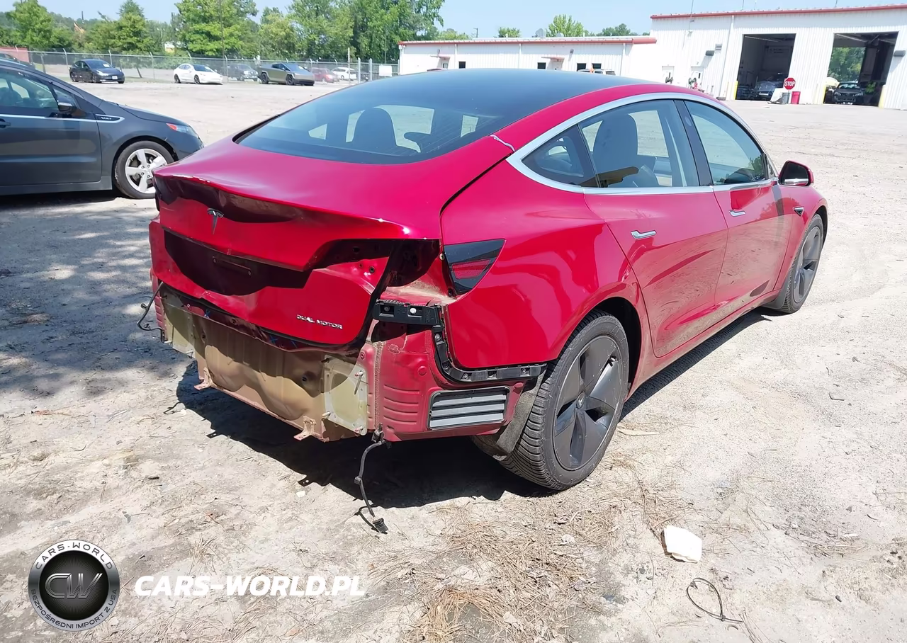 2018 Tesla Model 3 Long Range-Performance VIN:5YJ3E1EB9JF114838 - 4