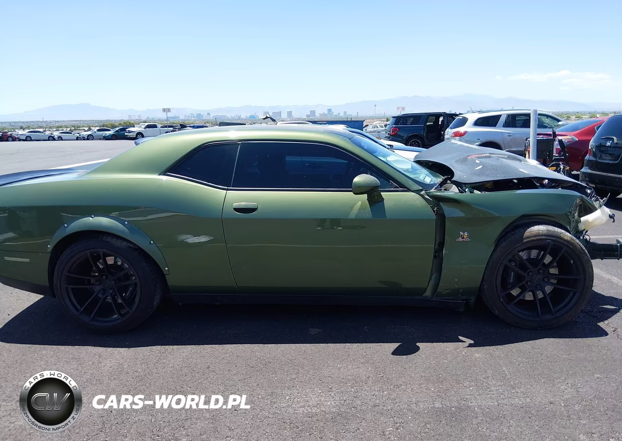 2018 Dodge Challenger R-T Scat Pack VIN:2C3CDZFJ8JH171411 - 13