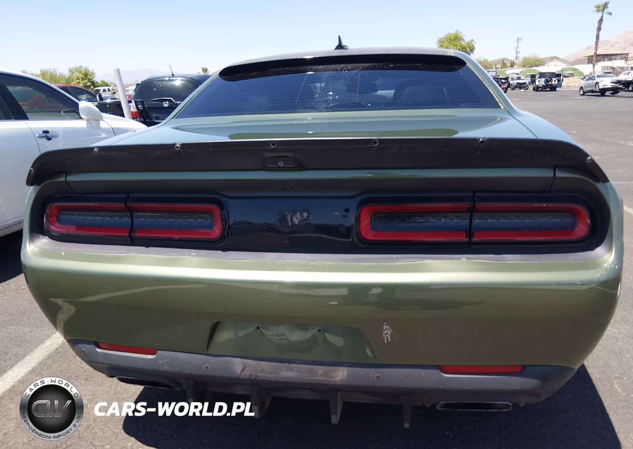 2018 Dodge Challenger R-T Scat Pack VIN:2C3CDZFJ8JH171411 - 16