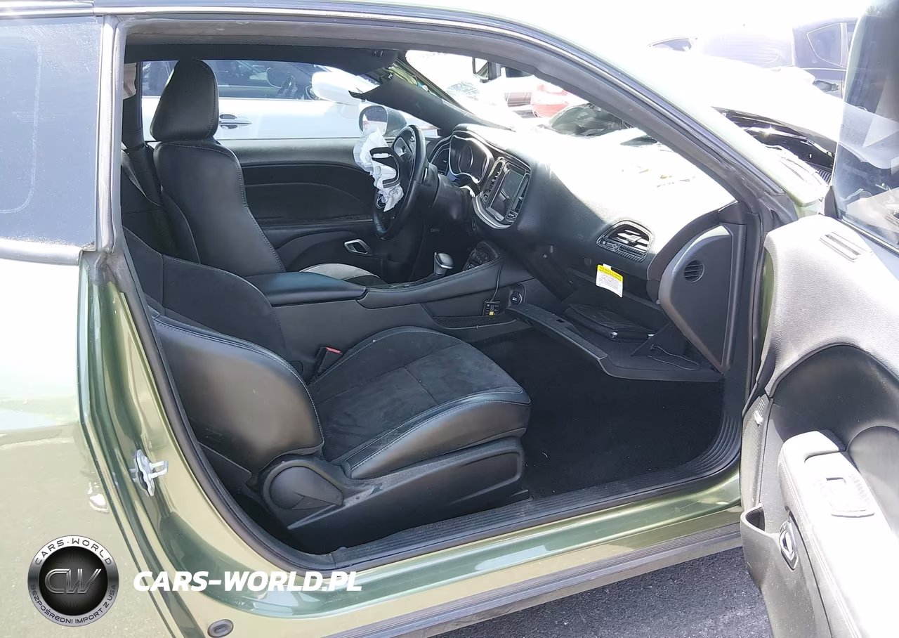 2018 Dodge Challenger R-T Scat Pack VIN:2C3CDZFJ8JH171411 - 5