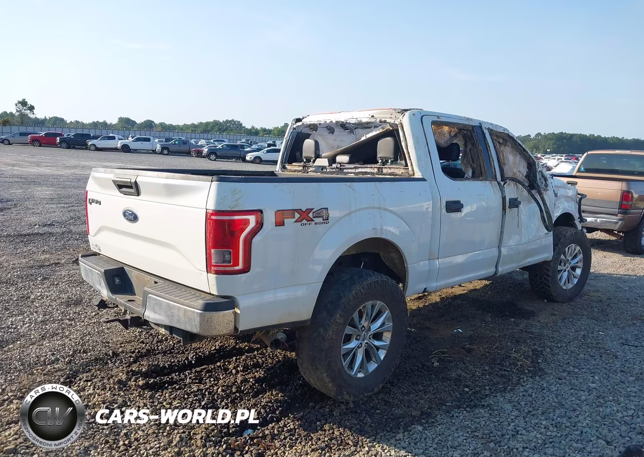 2017 Ford F-150 Xlt VIN:1FTEW1EG4HFB92161 - 4