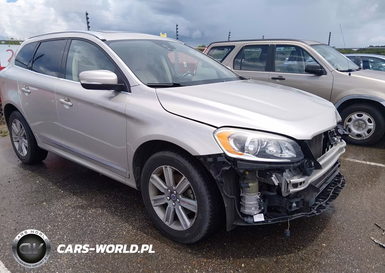 2017 Volvo Xc60 T5 Inscription – zdjęcie 1 z 16