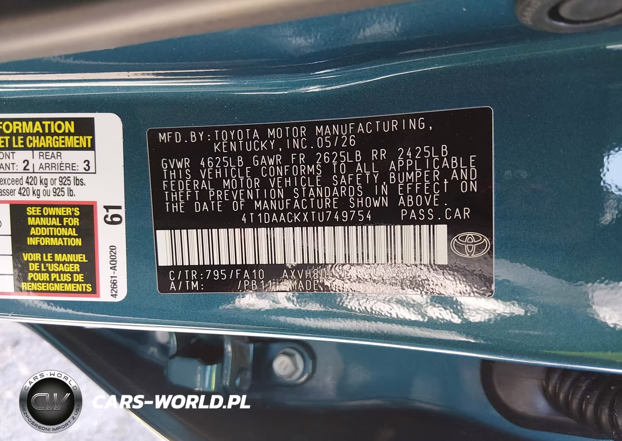 2026 Toyota Camry Le VIN:4T1DAACKXTU749754 - 9