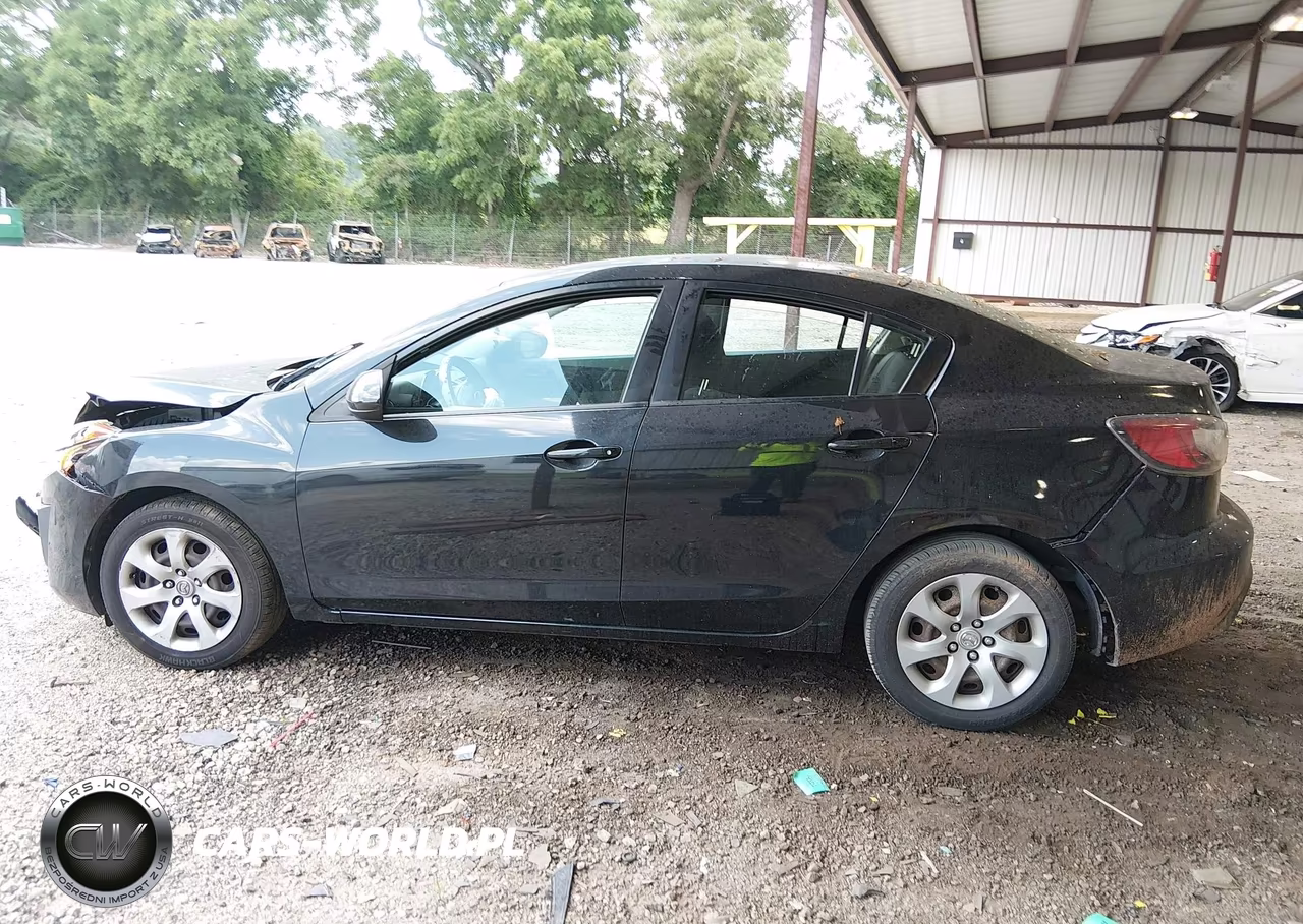 2011 Mazda Mazda3 I Sport VIN:JM1BL1UG1B1357276 - 14