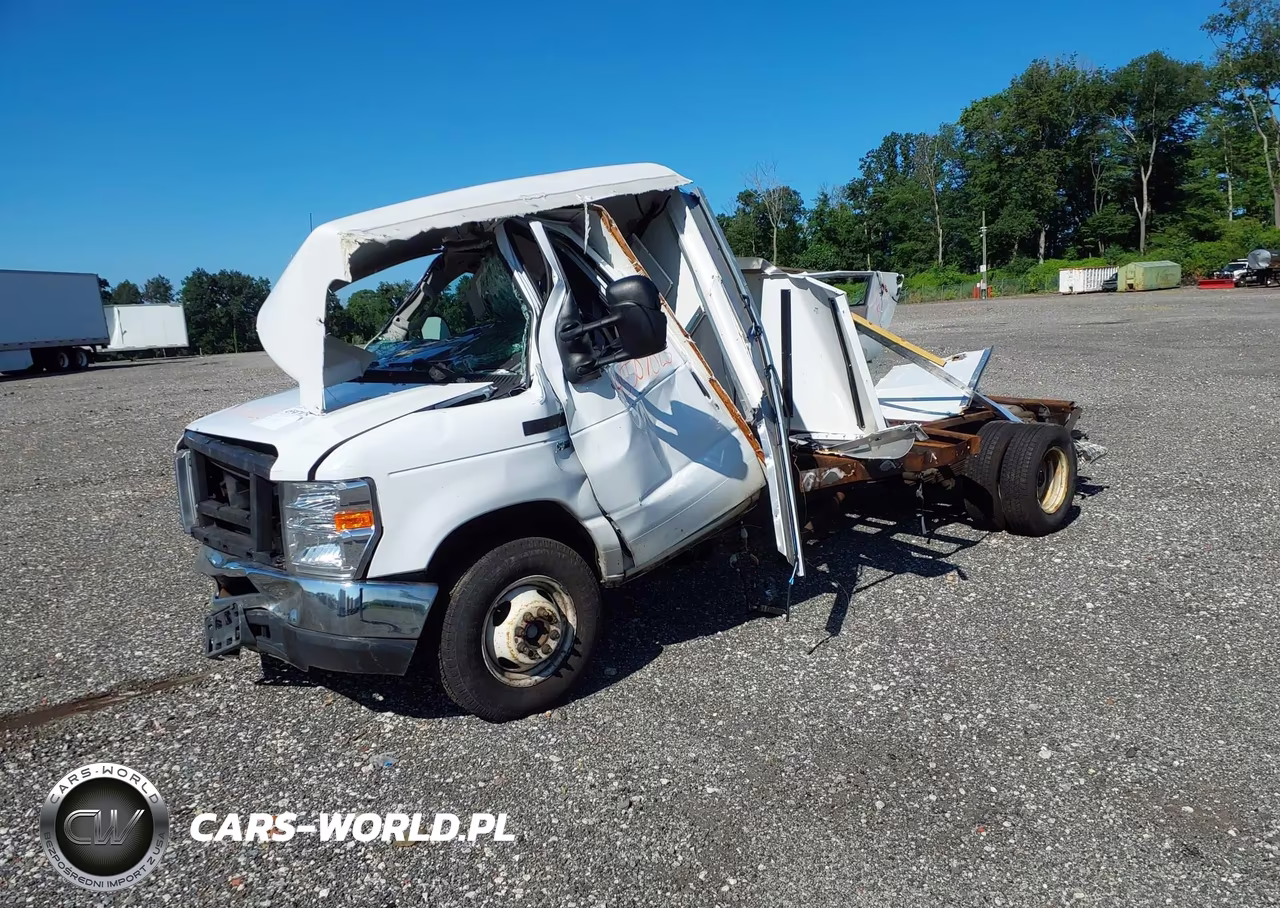 2019 Ford E-350 Cutaway VIN:1FDWE3F66KDC02082 - 2